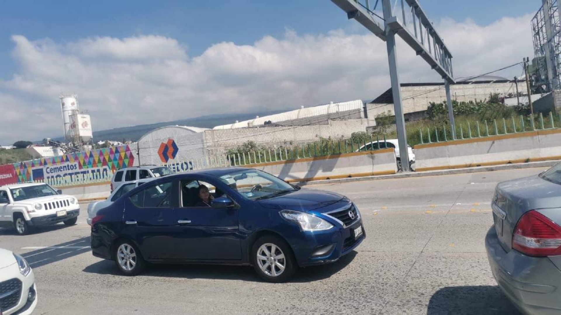 Vacacionistas todavía no llenan carreteras