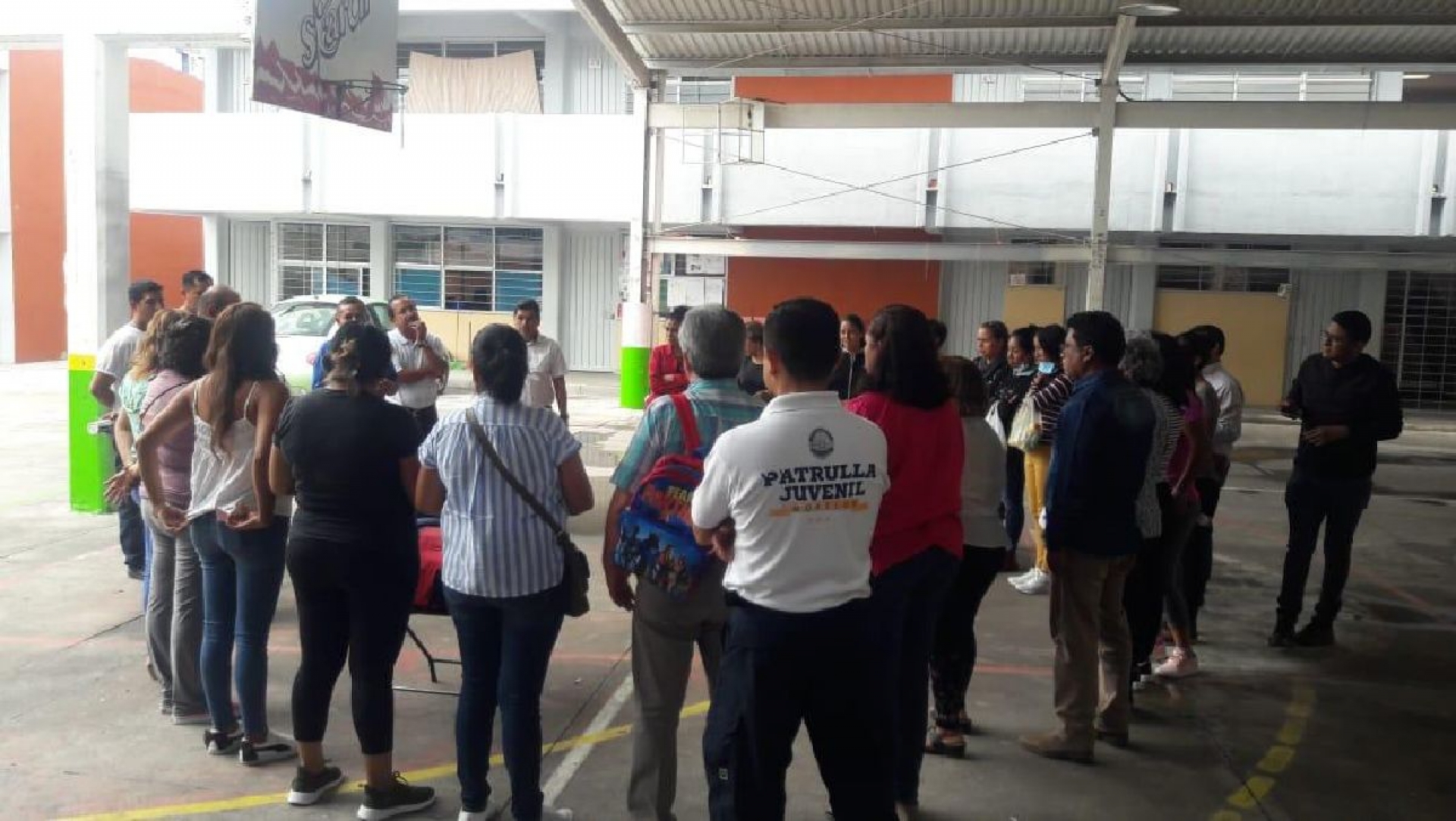 Capacitan sobre primeros auxilios a maestros en Cuautla