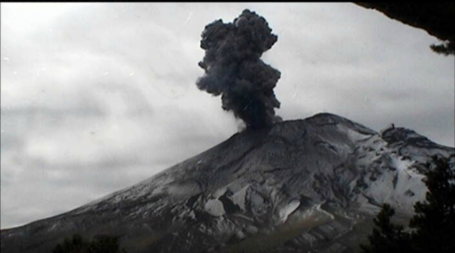 Se mantiene vigilancia sobre el Popocatépetl