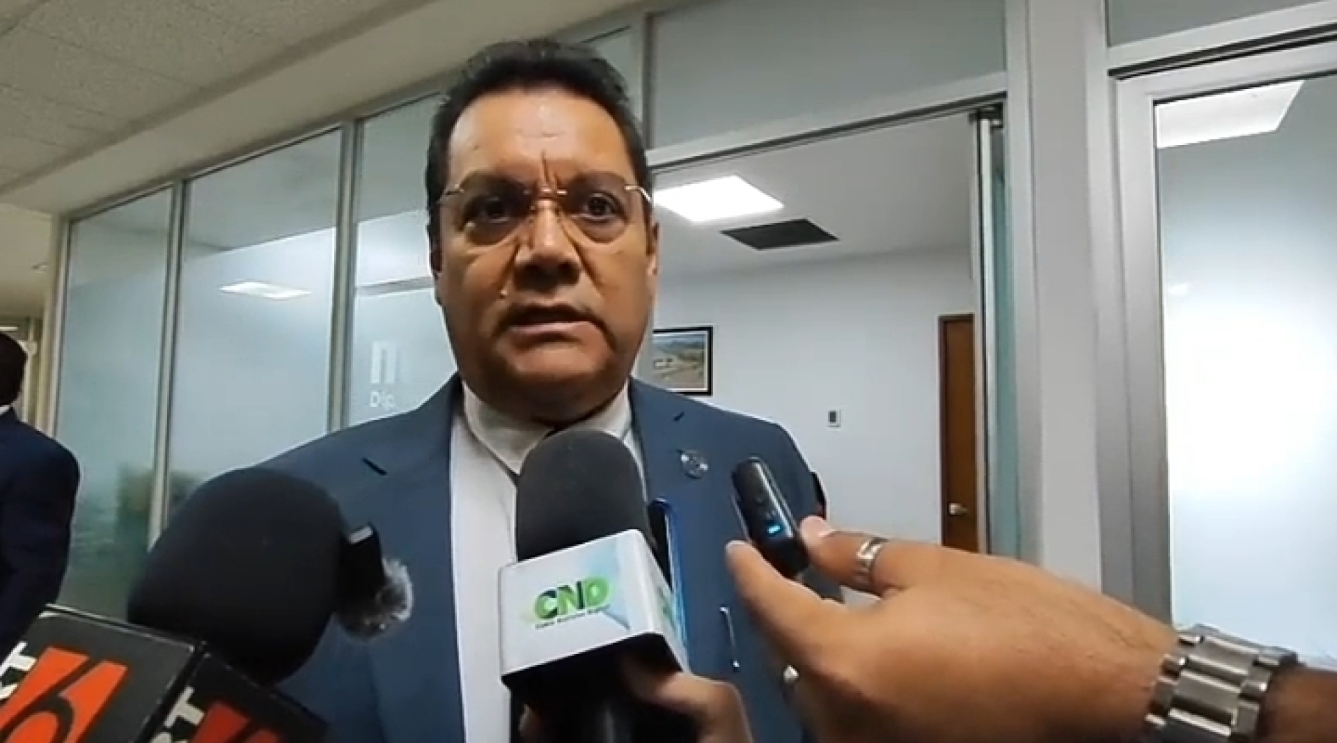 Entrega fiscal anticorrupción informe de 58 puntos al Congreso local