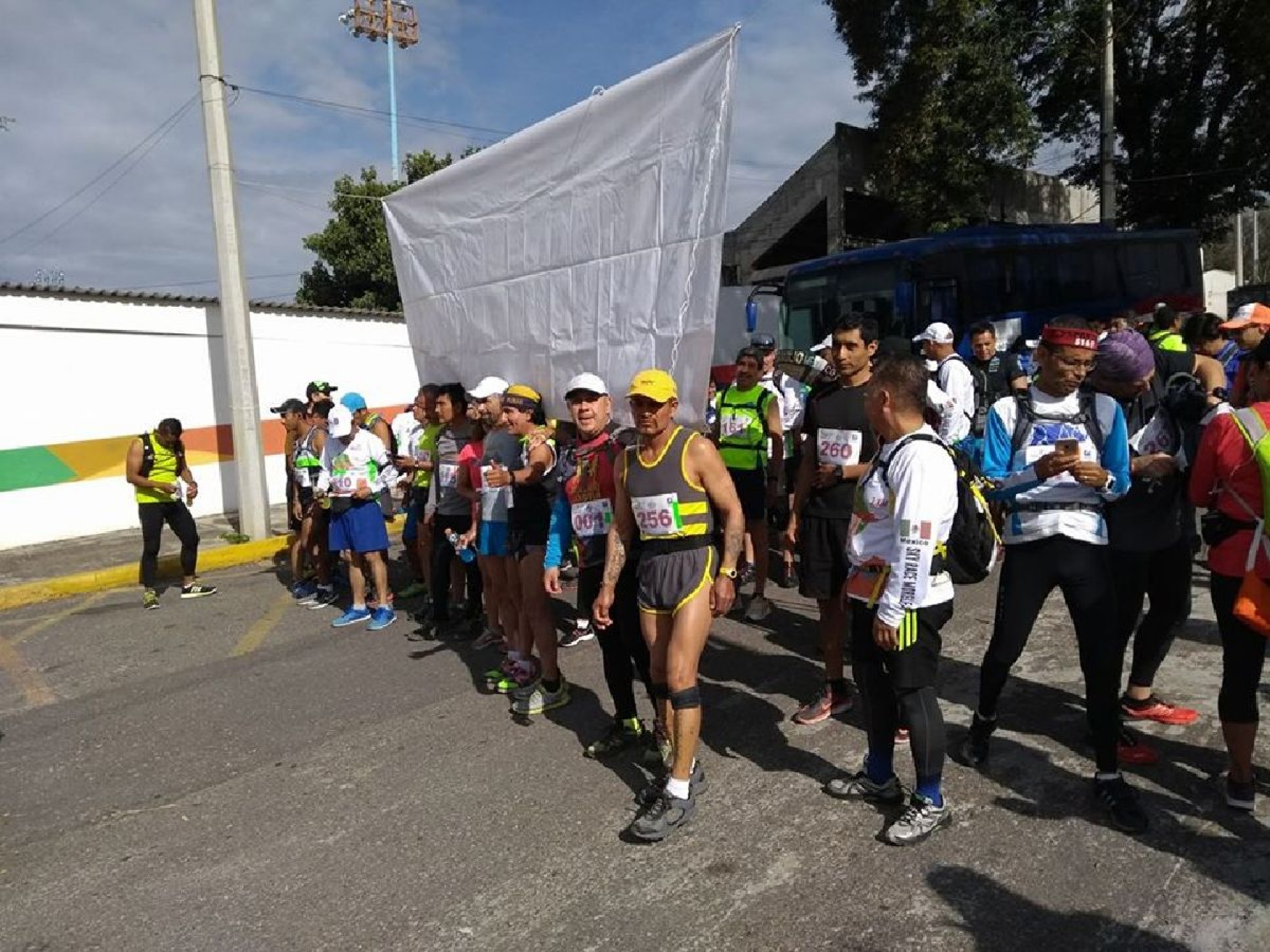 Aldo Galeana y Micaela Rayo ganan carrera atlética “Reto Morelense”