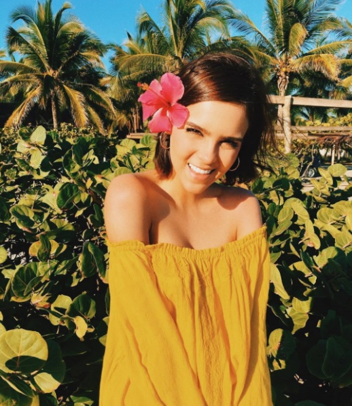Foto de Yuya en bikini causa revuelo en Instagram