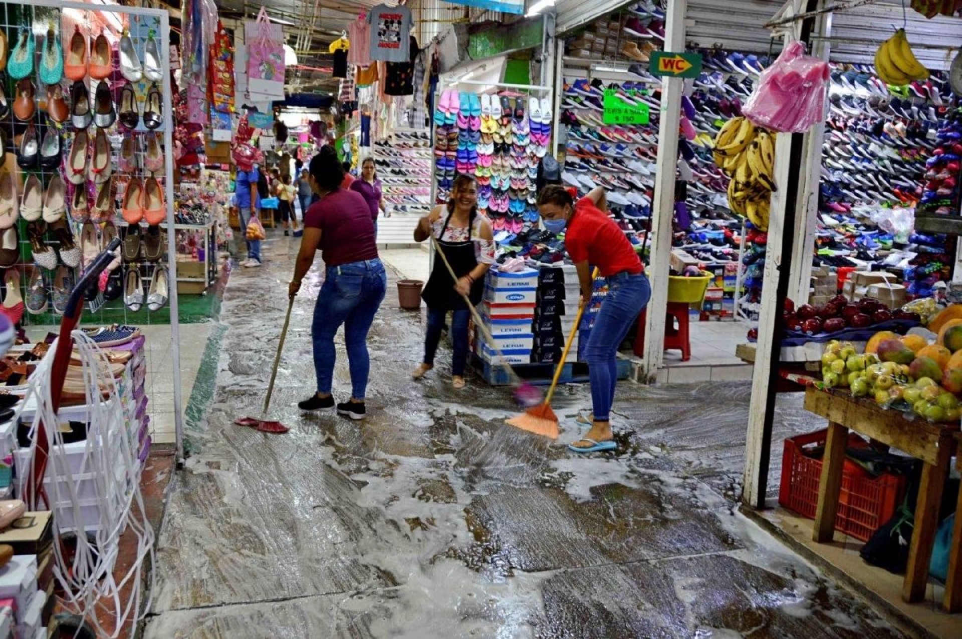 Refuerzan medidas sanitarias en el mercado “Centenario” de Yautepec