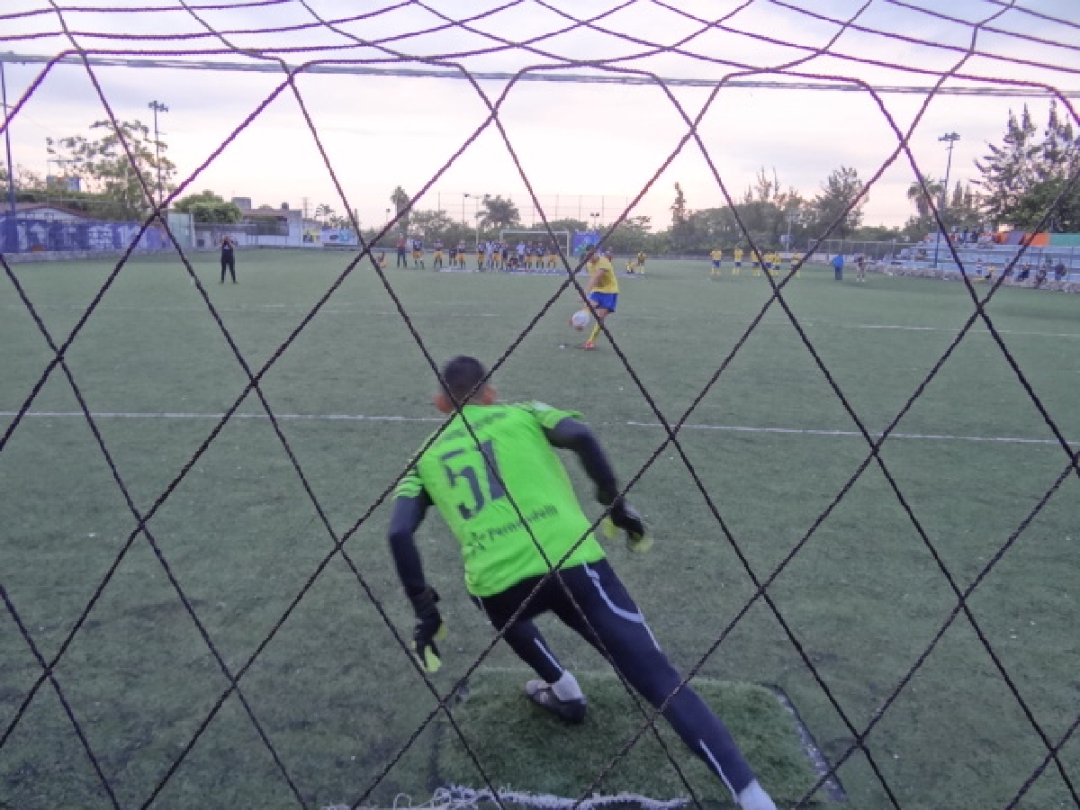 Sevilla Providencia define pase desde el manchón penal