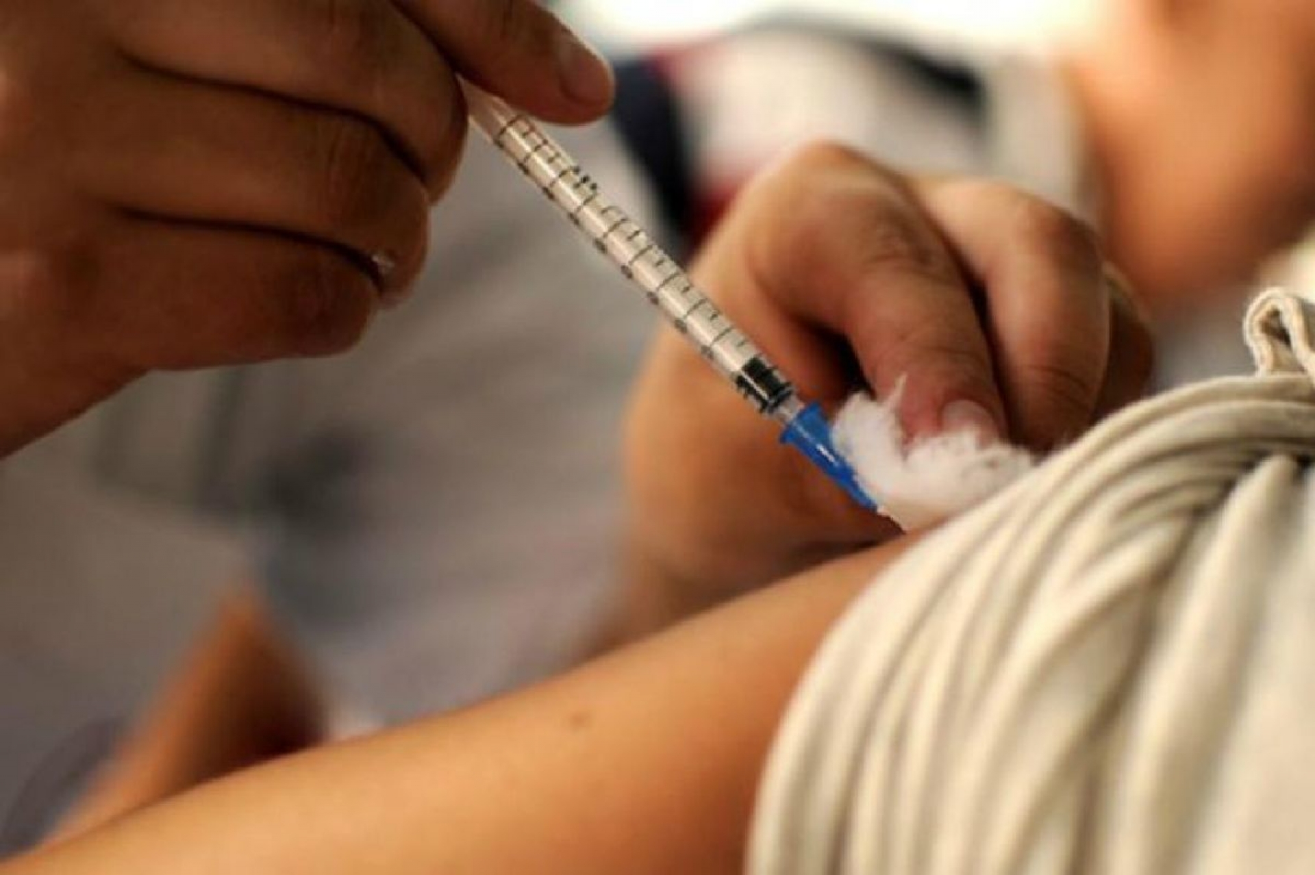 Ayuntamiento y SSM vacunarán contra influenza y hepatitis "b"