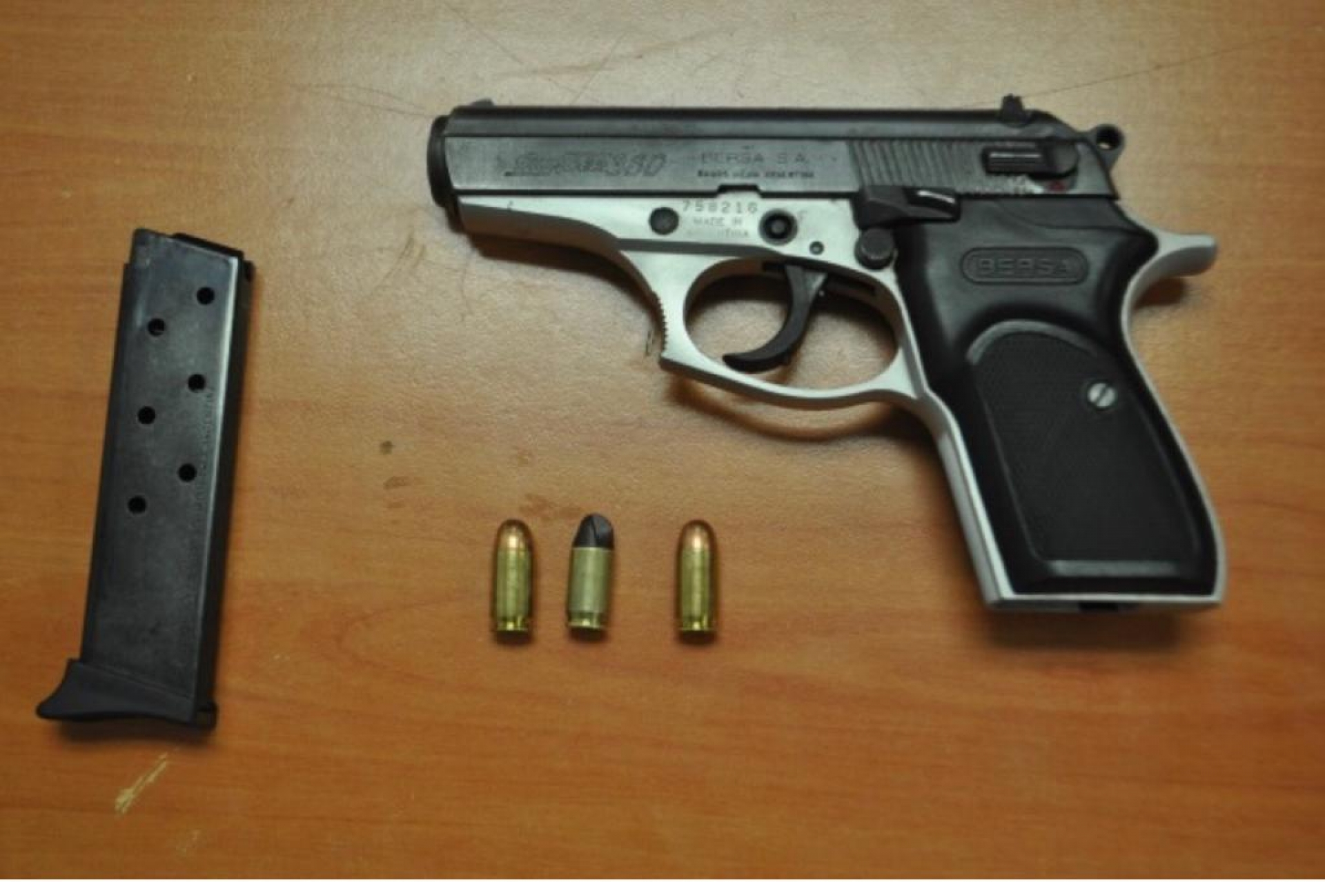 Arrestan a un automovilista armado en Temixco