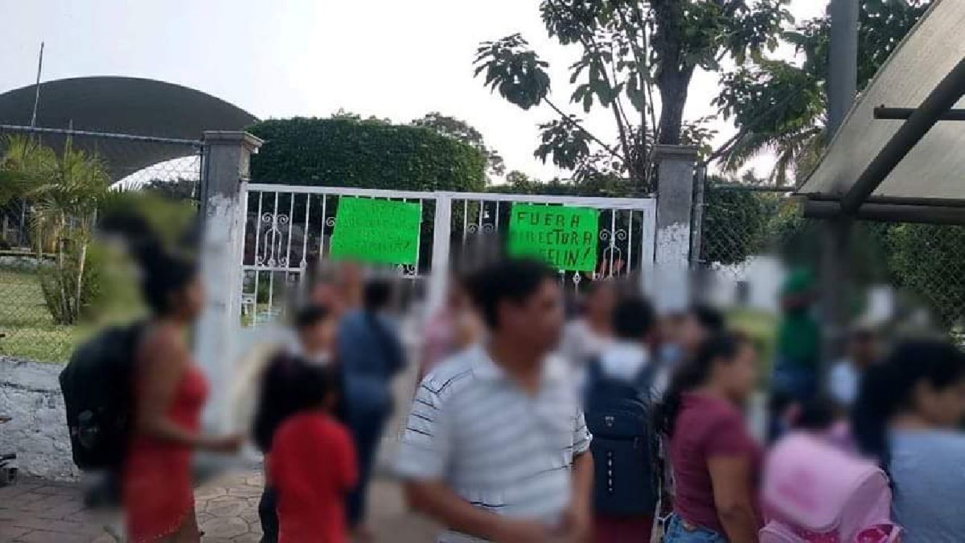 Impiden asumir cargo a nueva directora de primaria de El Rodeo
