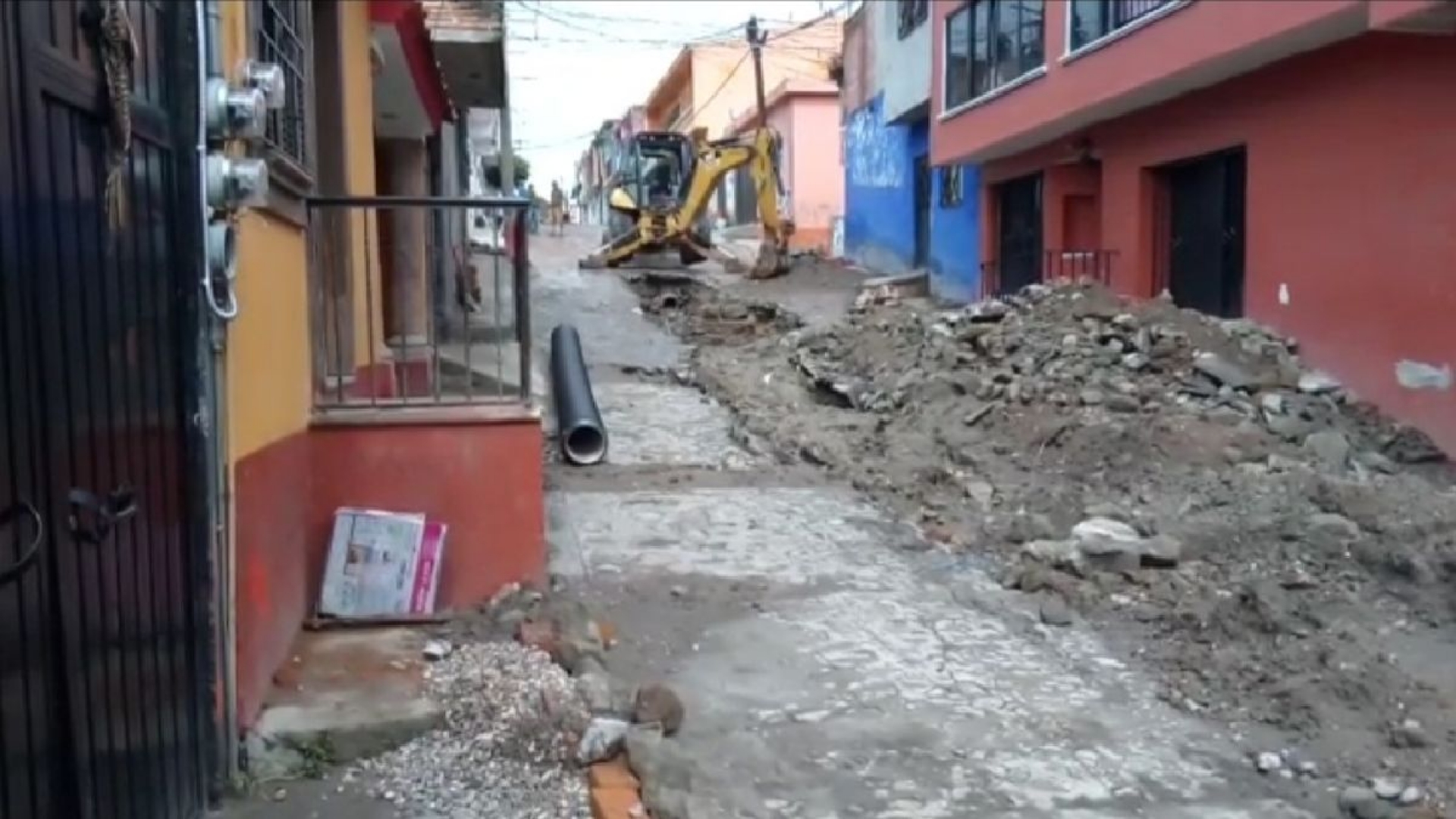Culpan a obra municipal de haber causado inundaciones en Puente de Ixtla