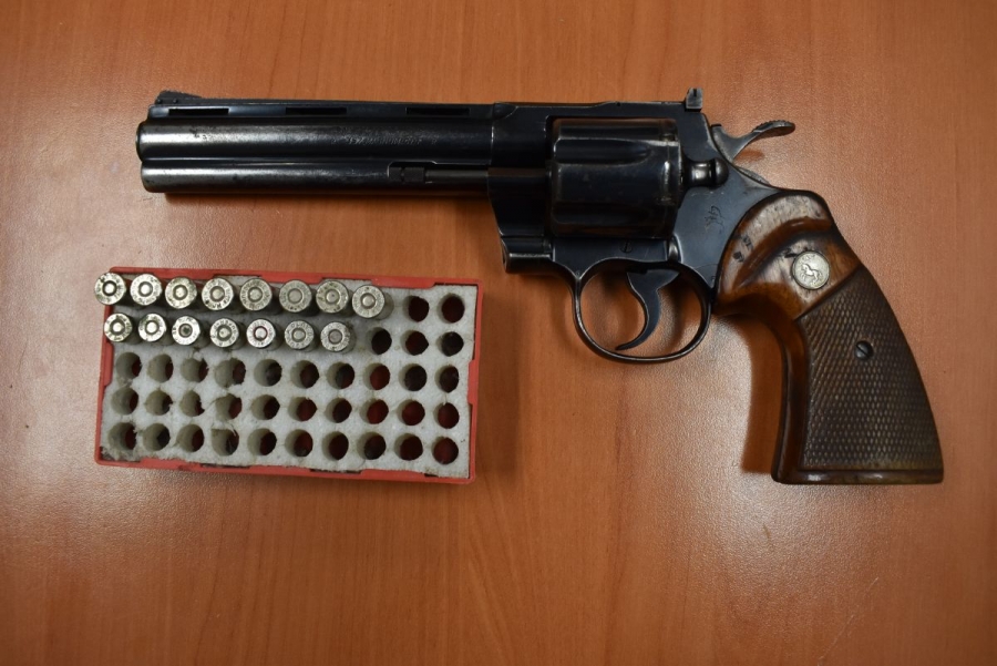 Atrapan a un hombre presuntamente armado en Temixco