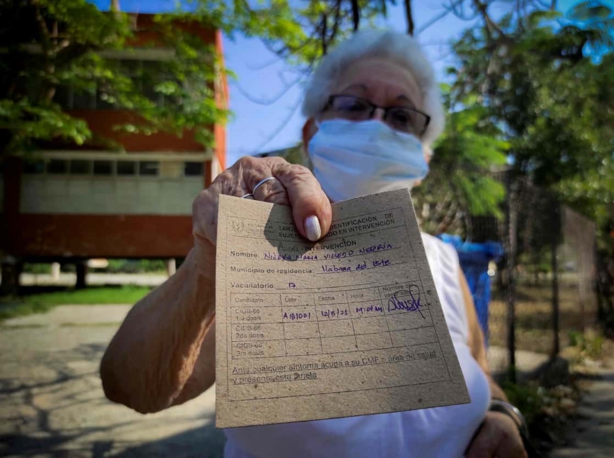 Cuba inicia campaña de vacunación contra COVID-19 con su propia vacuna