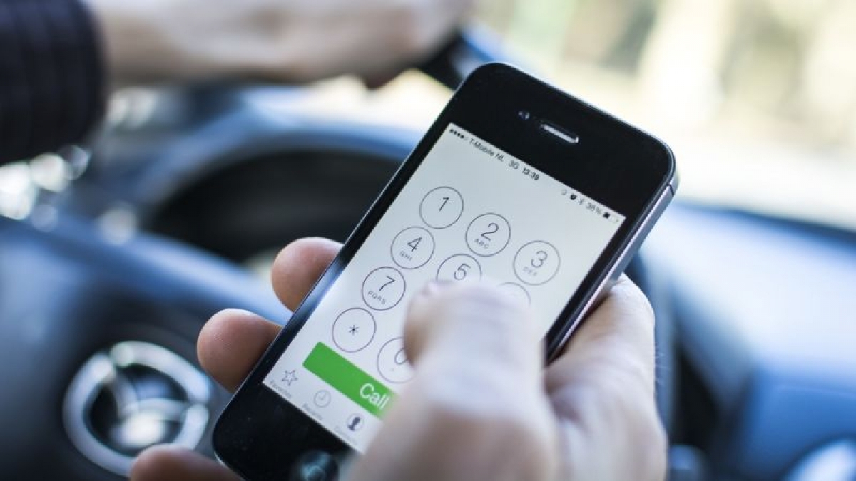 Siete códigos numéricos que te permiten acceder a los menús ocultos del iPhone