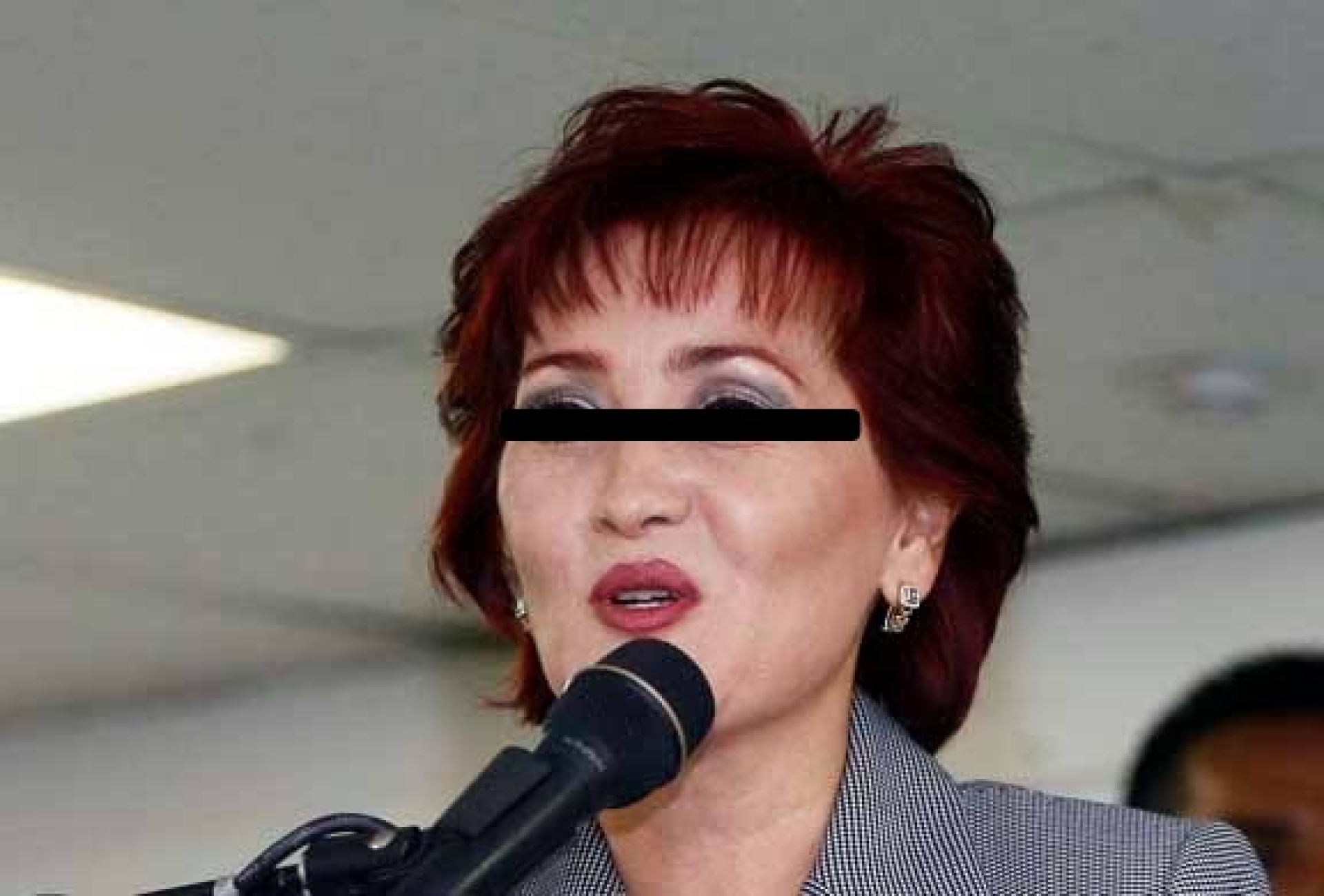 FGR gestiona deportación de esposa de César Duarte tras detención en Texas