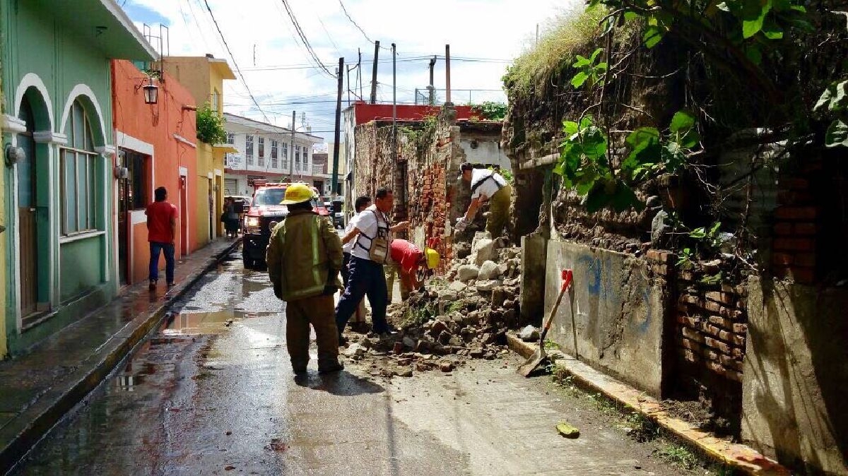 Aumentan riesgos de derrumbes en el centro histórico de Cuautla