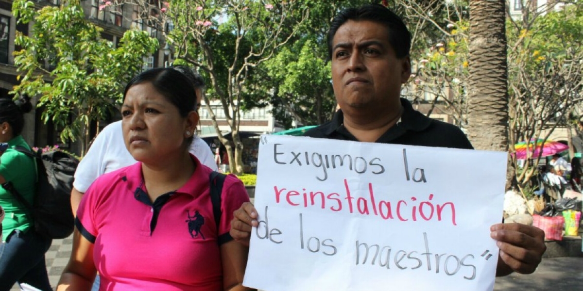 Maestros del MMB se manifiestan en Cuernavaca
