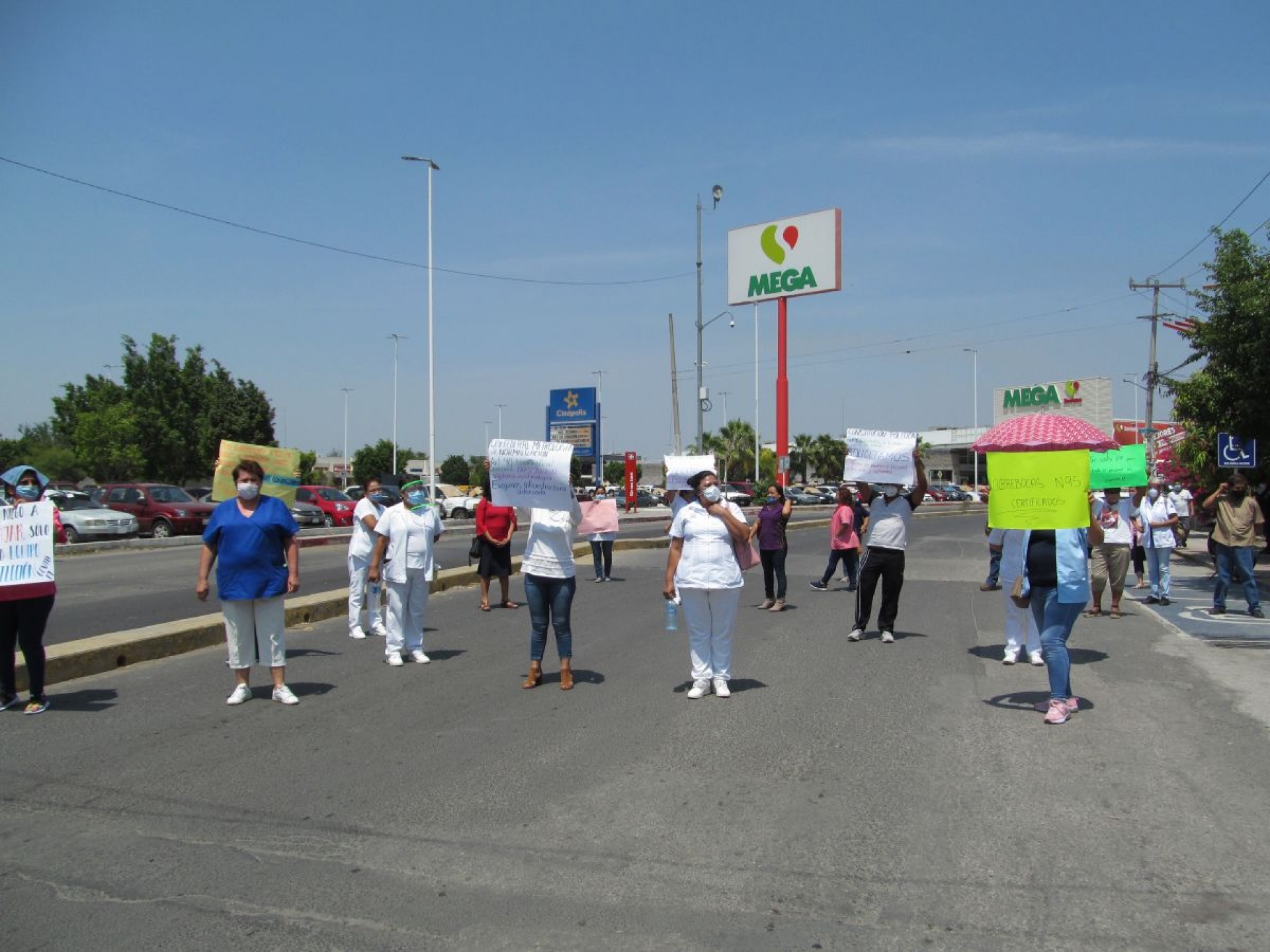Personal del hospital de Jojutla exige equipo para protegerse del covid-19