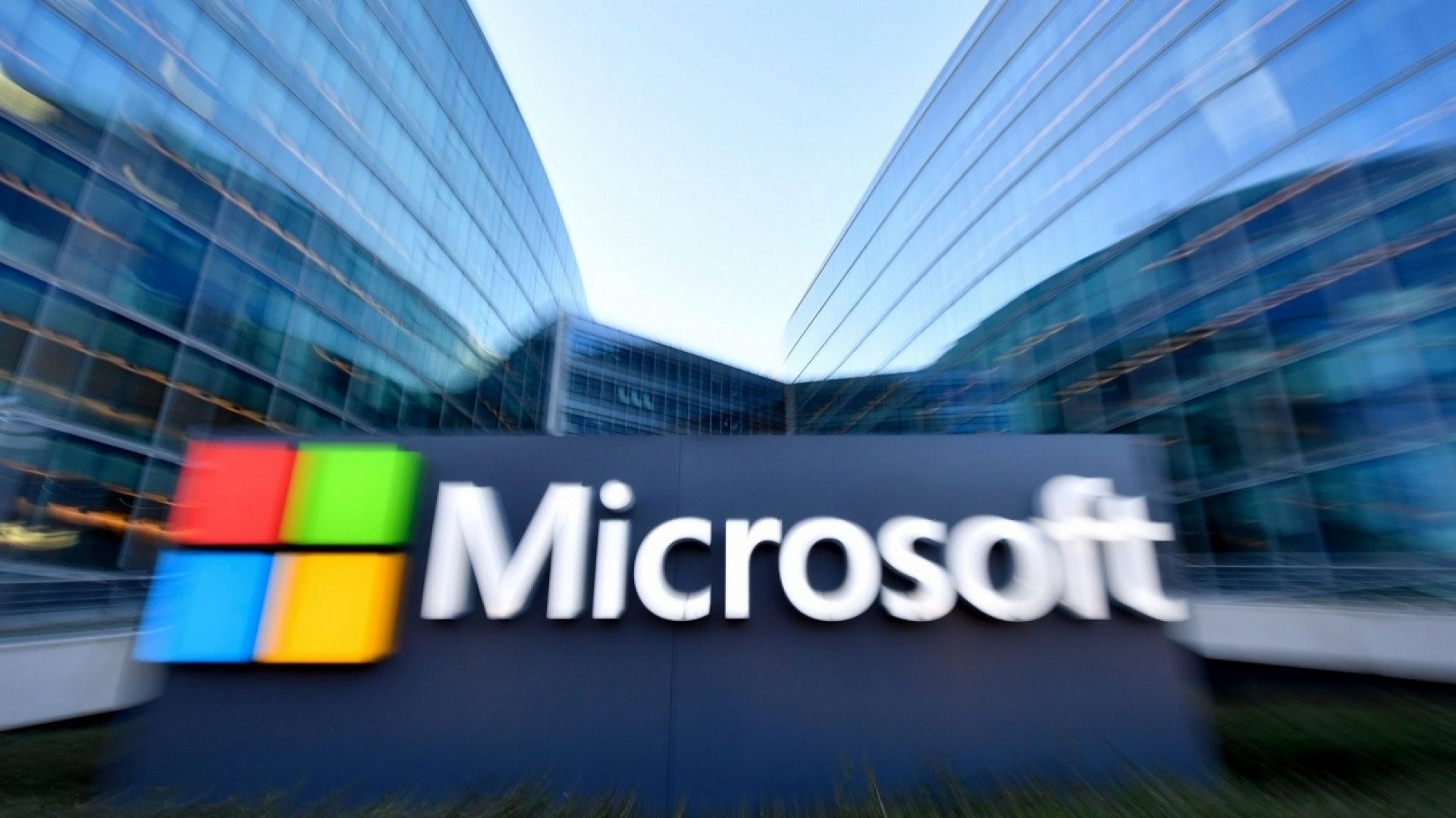 Empleados de Microsoft podrán hacer home-office permanente
