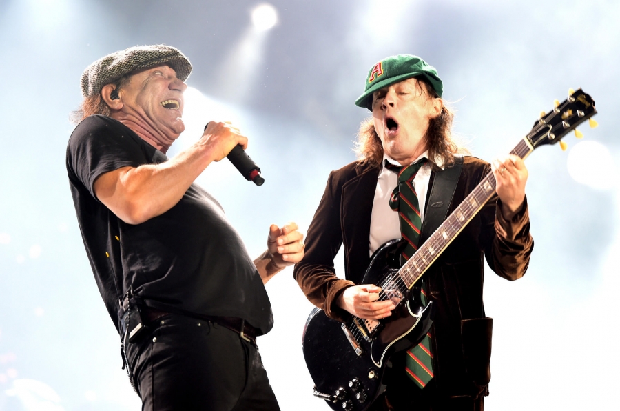 Aseguran que AC/DC despidió al cantante Brian Johnson