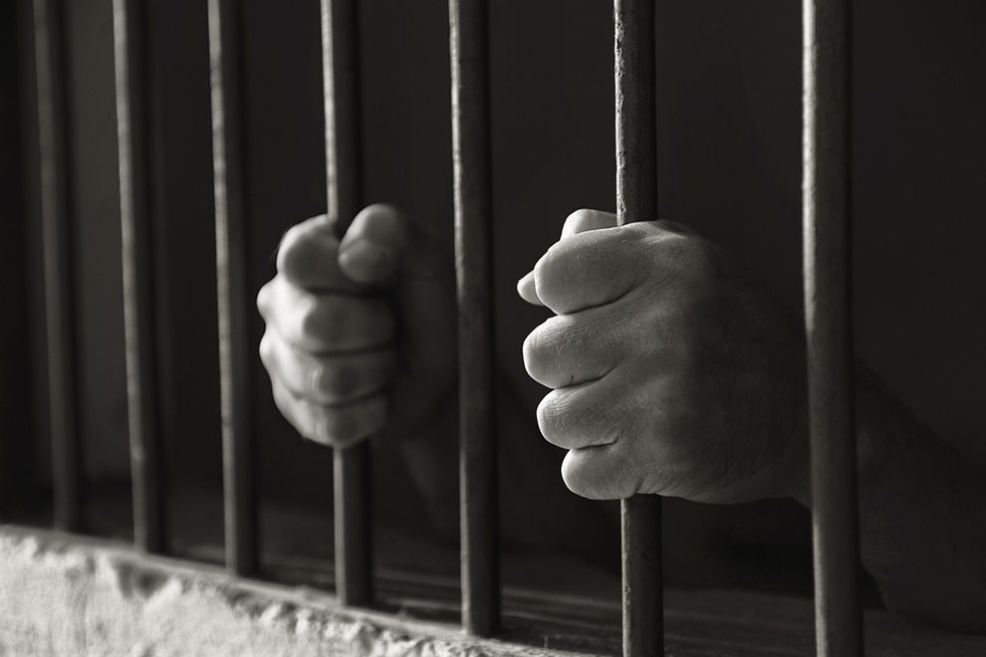 Por asaltar un minisúper, pasará dos años en prisión