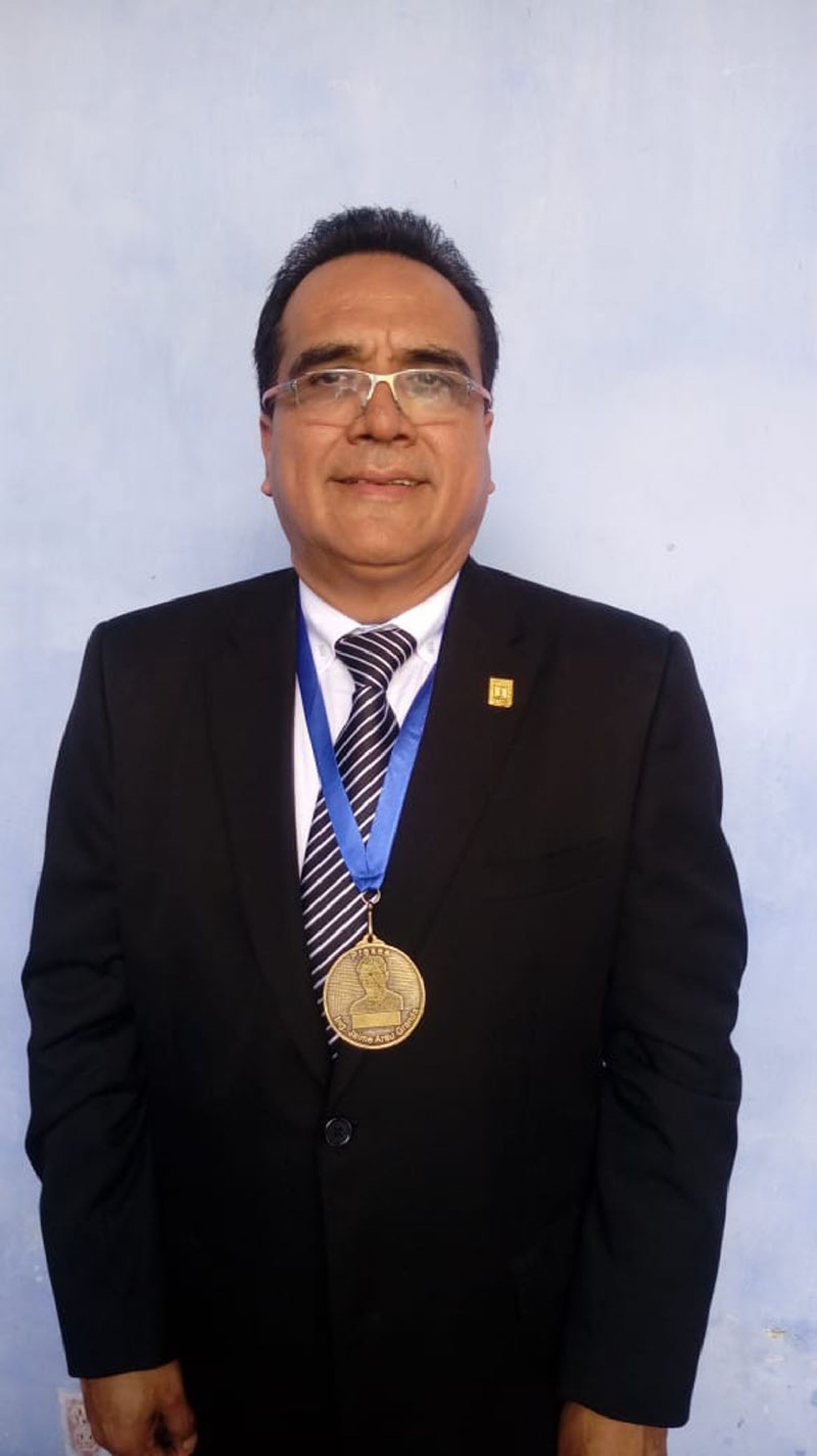 Gana Roberto Coranguez la presea “Jaime Arau Granda” que otorga la FECAP