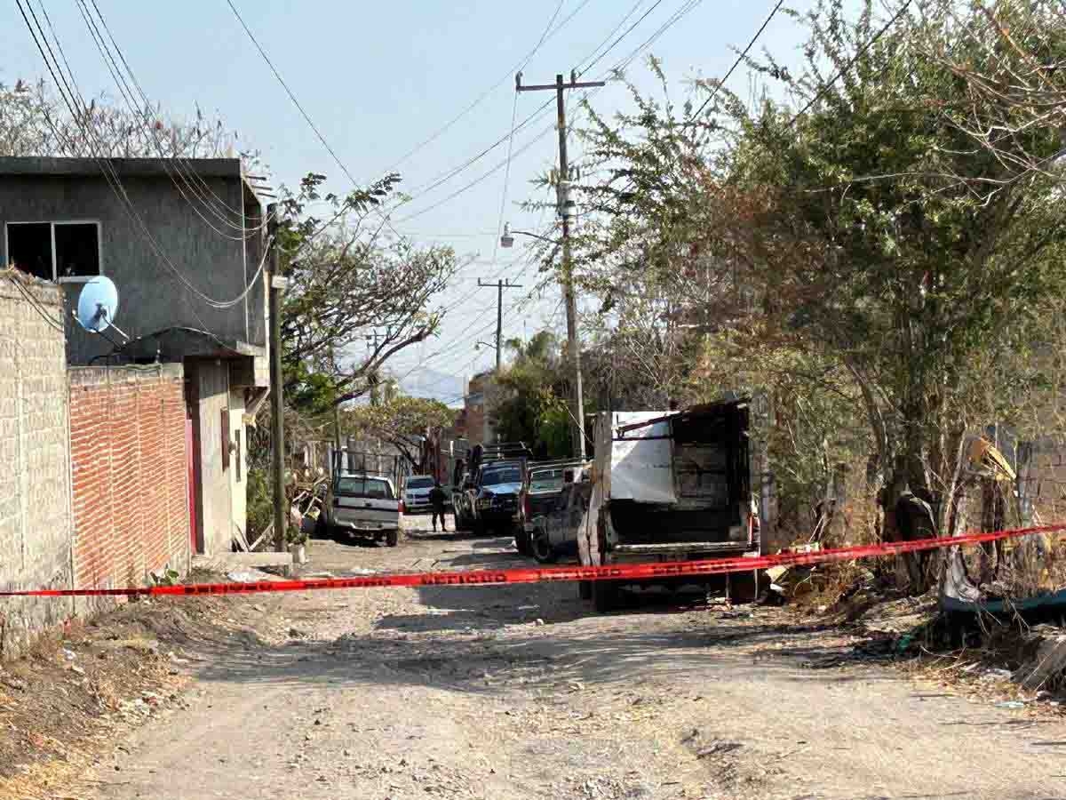 Ataque a policías deja un muerto y dos heridos