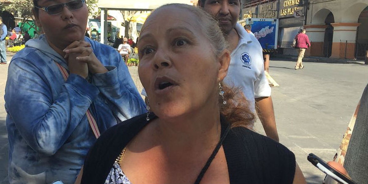 Hoy: Se manifiestan padres de familia de jardín de niños en Jiutepec