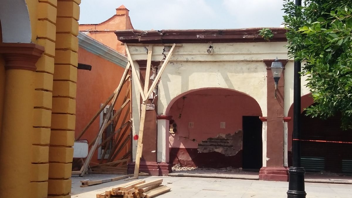 Inician apuntalamiento de monumentos históricos en Cuautla