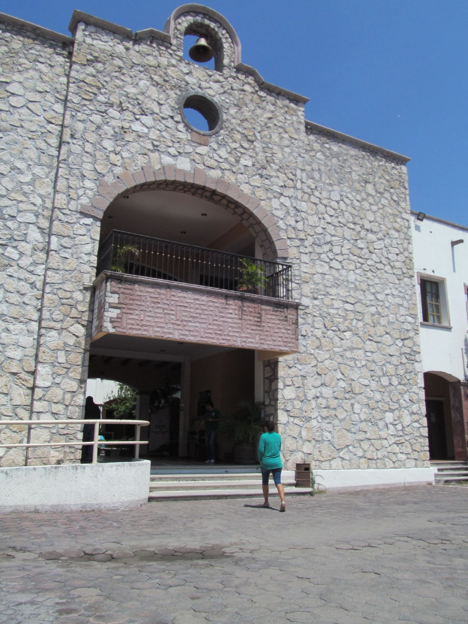 Edil de Tlaquiltenango labora amparado