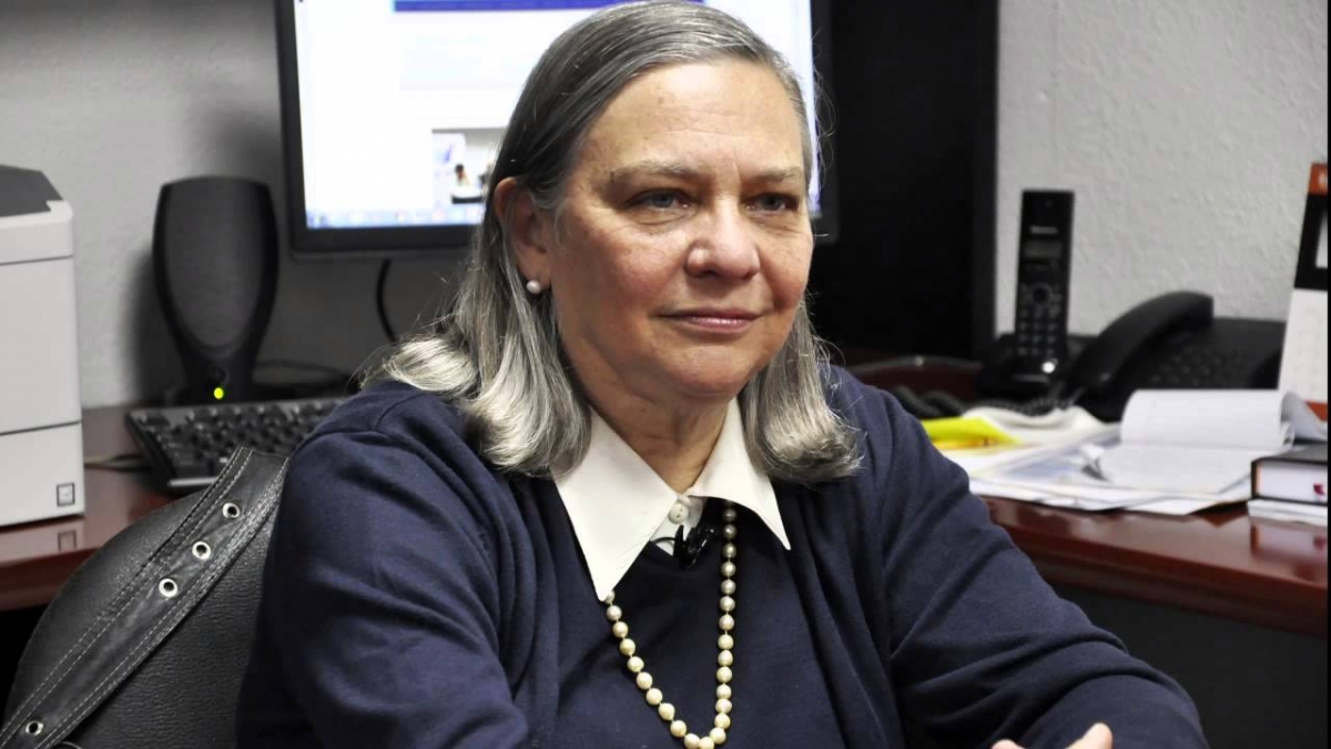 Presenta directora del INEE informe anual