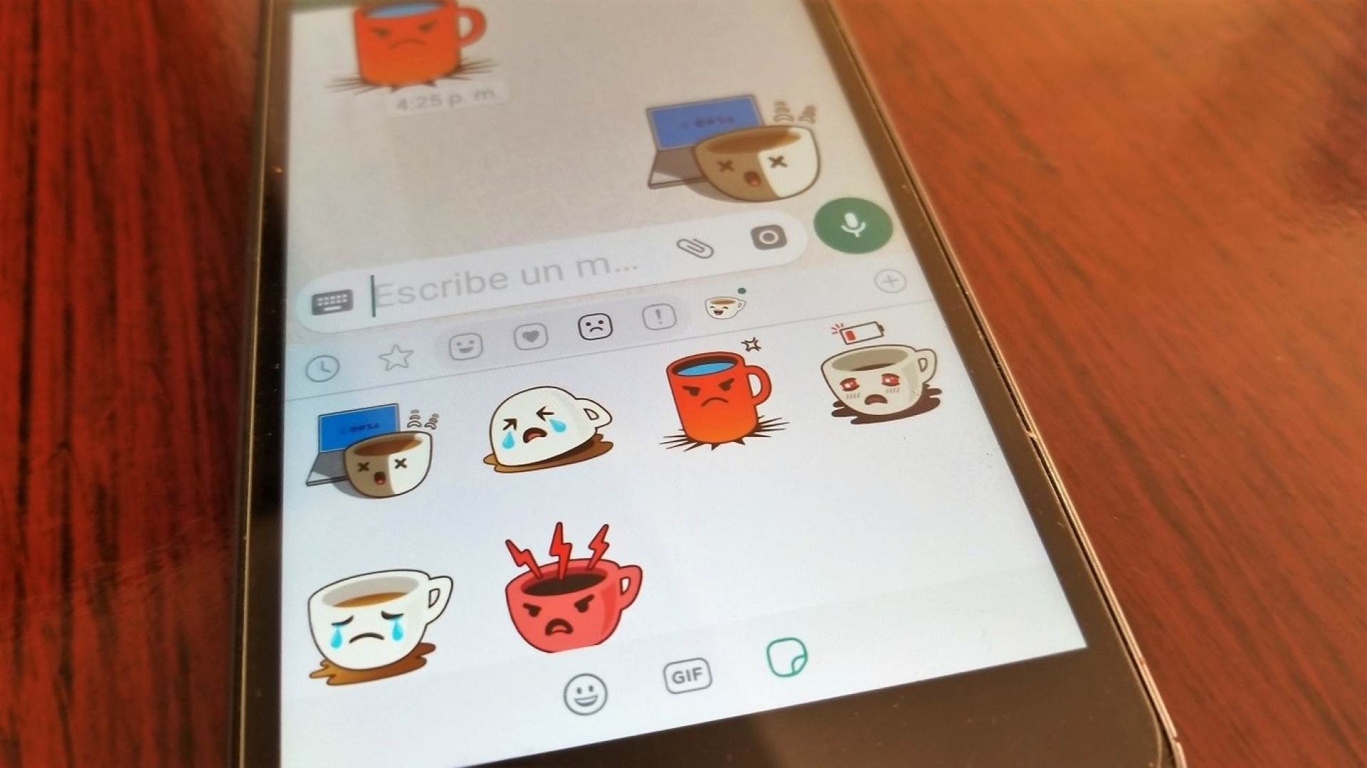 La próxima novedad que llegará a WhatsApp: Stickers animados