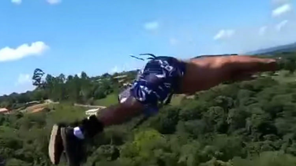 Impactante, muere hombre al saltar del 'Bungee'