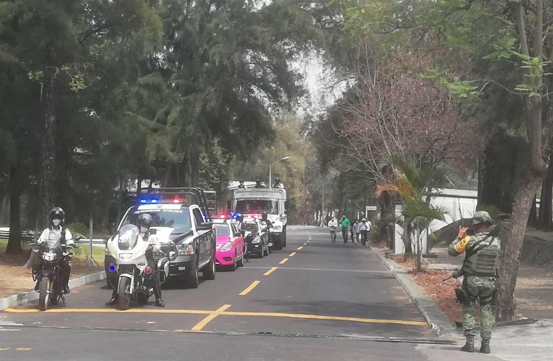 Arrancan caravanas por la paz y la salud