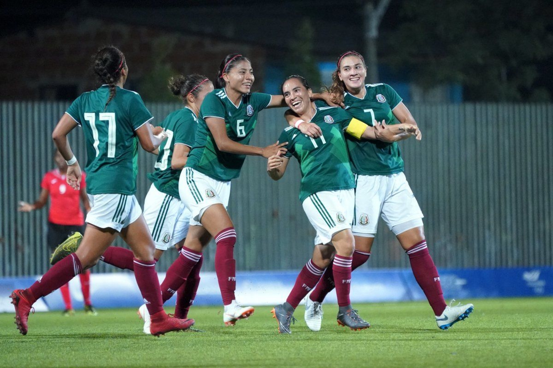 Mónica Ocampo luce en los Juegos Centroamericanos