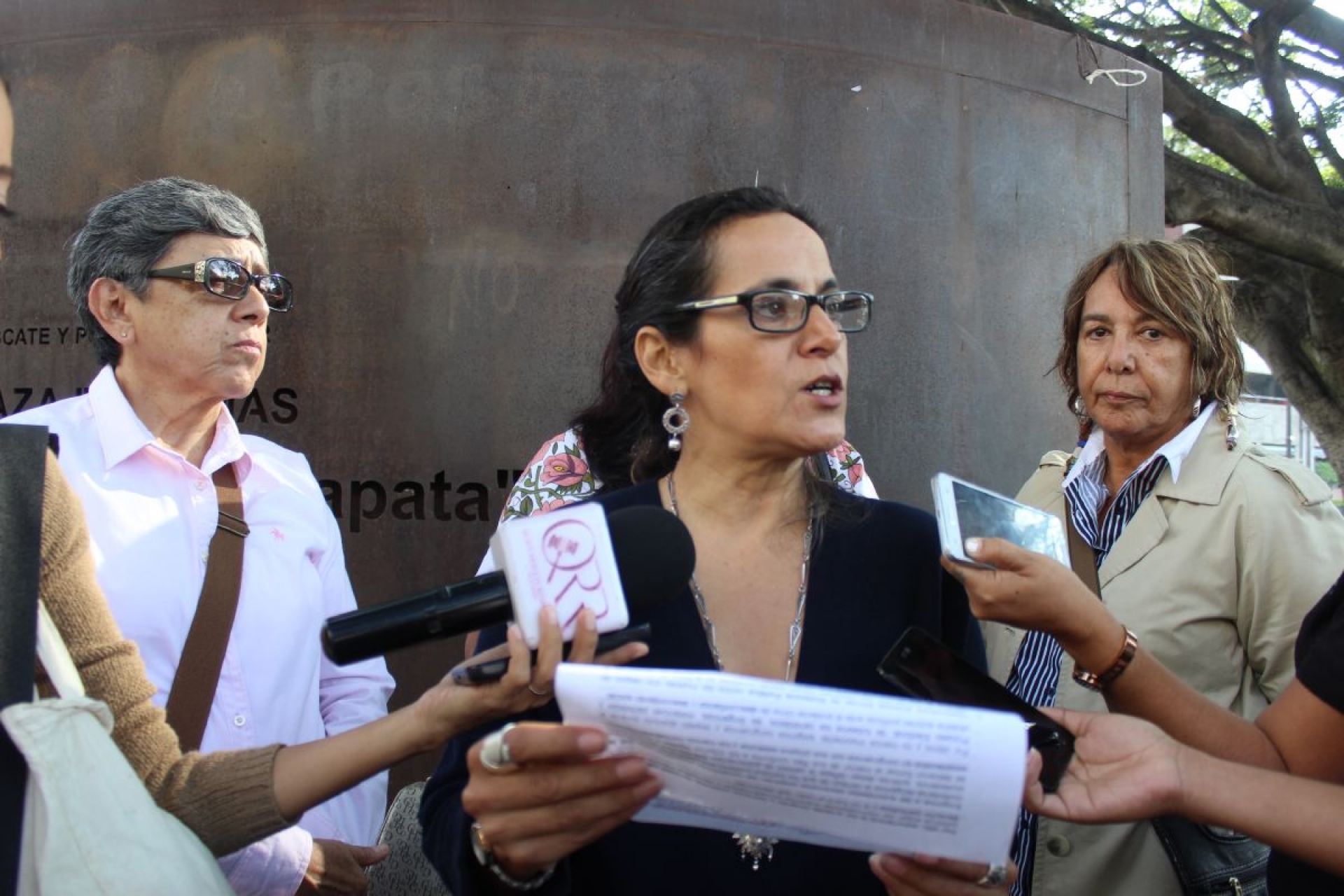 Demandan cese de violencia política contra las mujeres