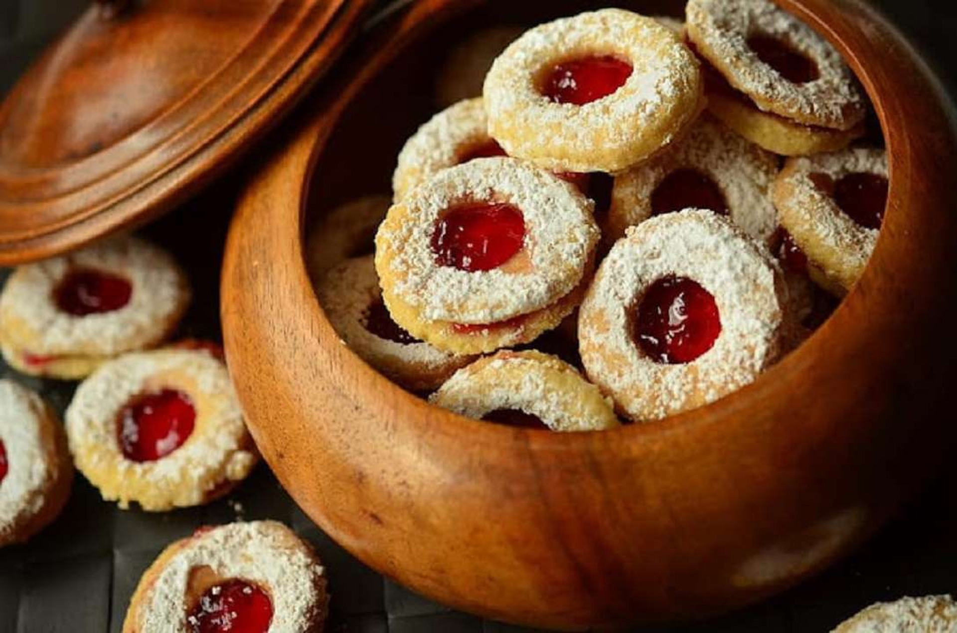 Acompaña tu merienda con unas ricas galletas con mermelada