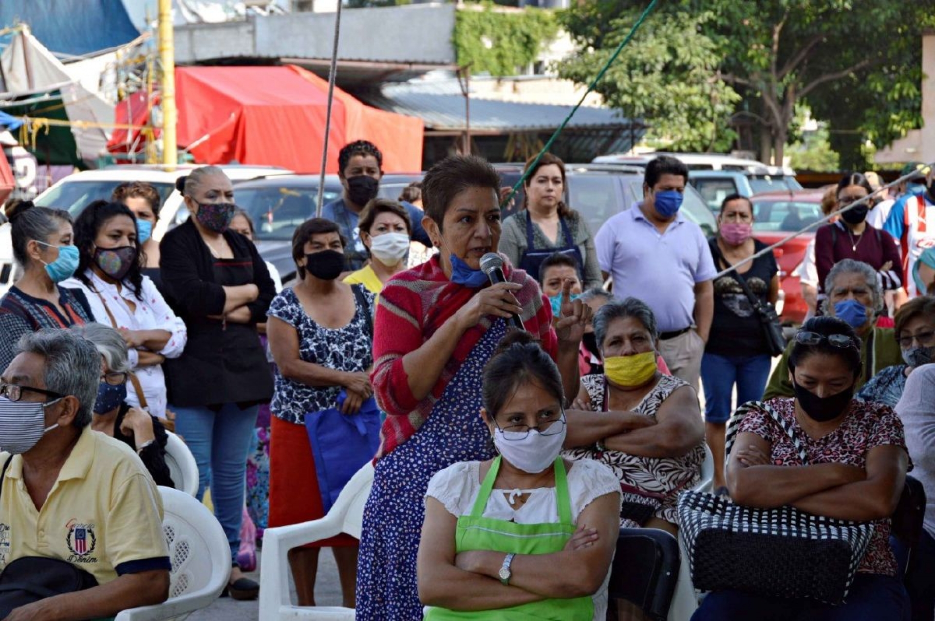 Se reúne alcalde de Yautepec con comerciantes