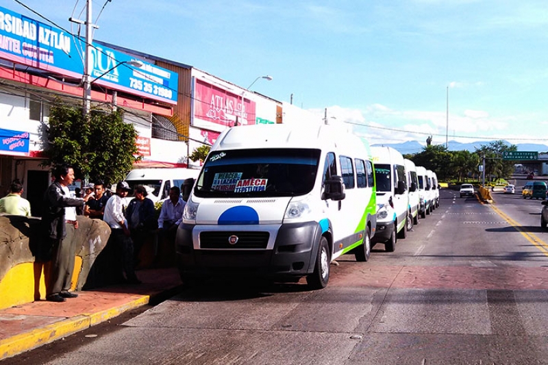 Niegan acceso a rutas del Distrito Federal; amenazan con movilizaciones