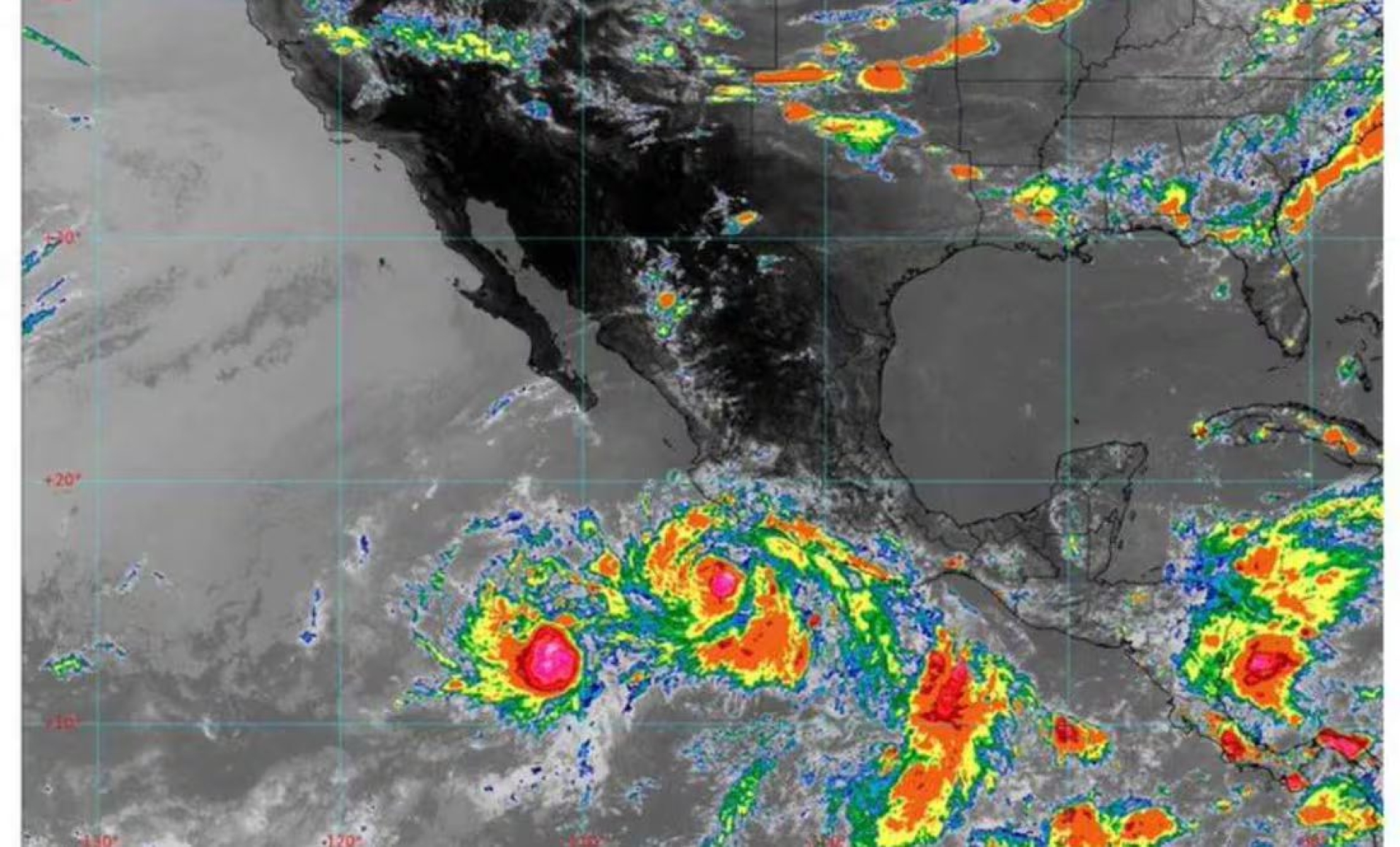 Tormenta 'Cosme' se forma en el Pacífico; 'Bárbara' ya es huracán categoría 1