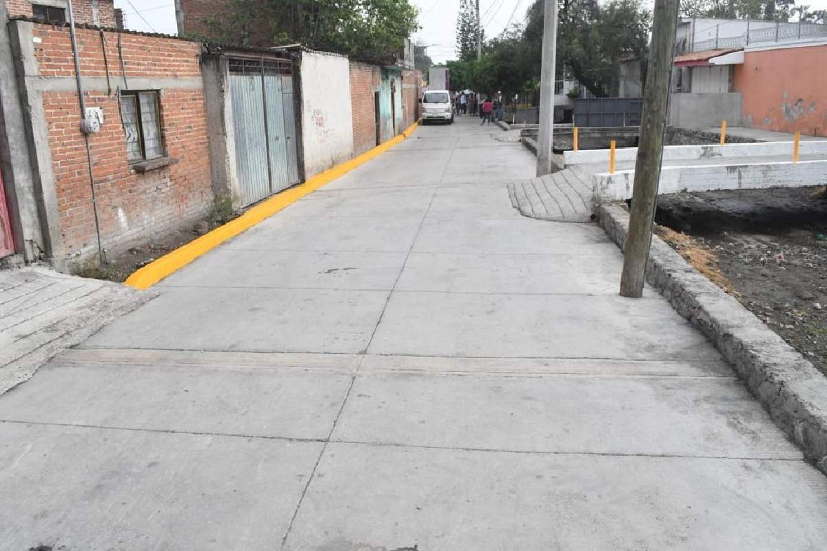 Mediante el programa “Mano con Mano”, llevan obras a colonias de Cuautla