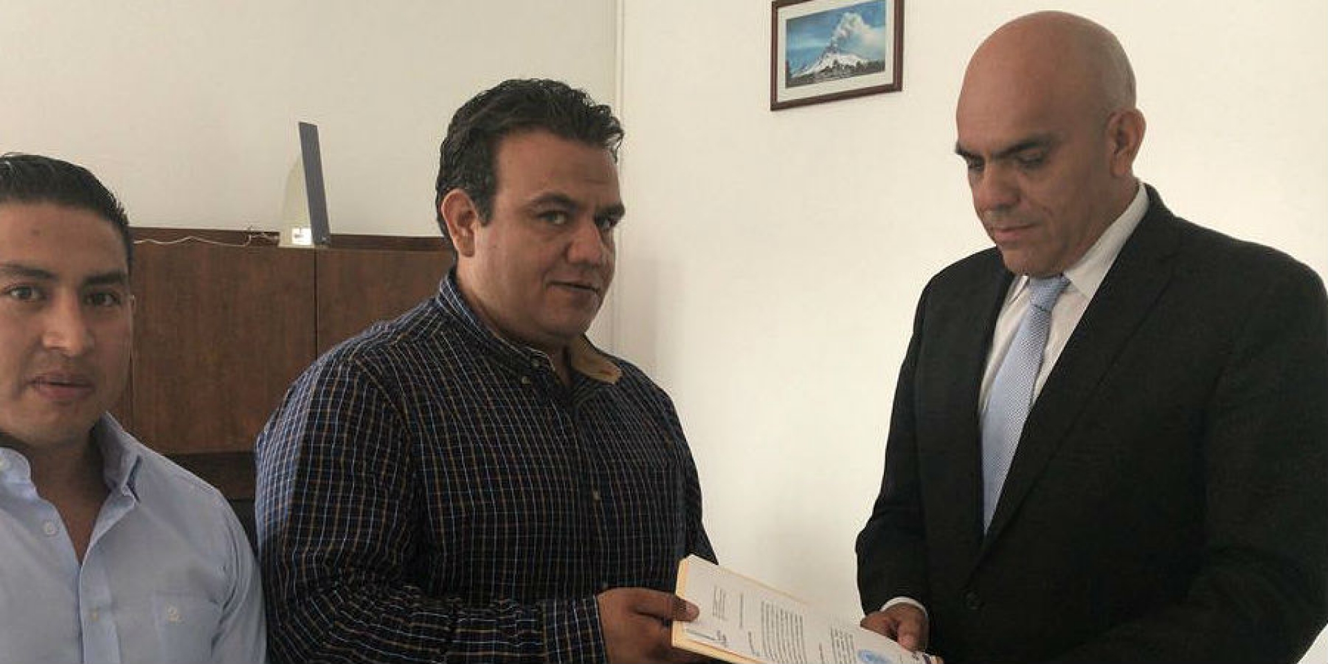 Informa FGE sobre designación del fiscal de la zona oriente y de la directora de Bienes Asegurados