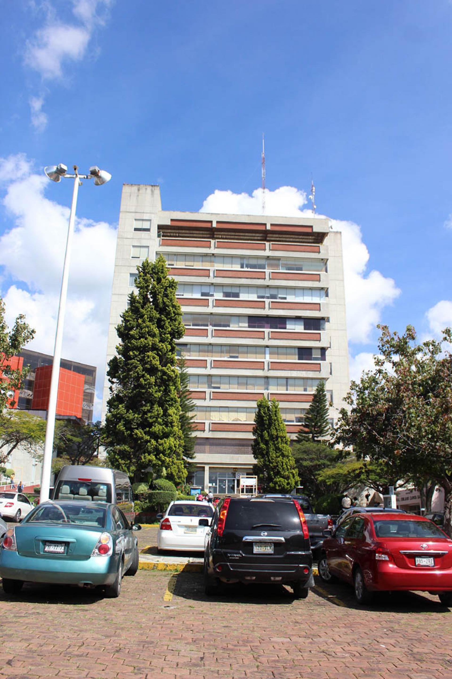 Viernes, último día para tramitar ficha con foto en UAEM