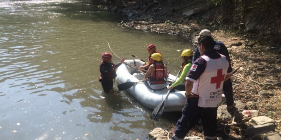 Cuerpos de rescate realizan operativo de búsqueda de menor vacacionista en el río Amacuzac