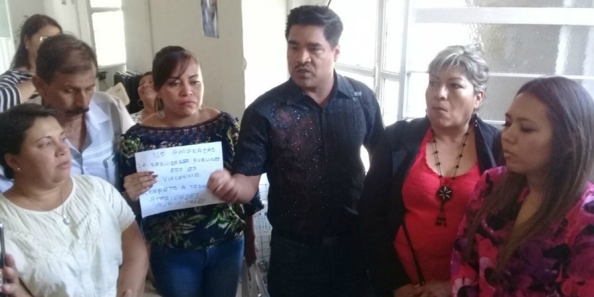 Ayudantes de Temixco exigen un pago mayor