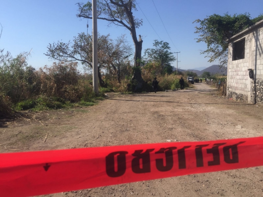 Hallan a una mujer decapitada y sin manos