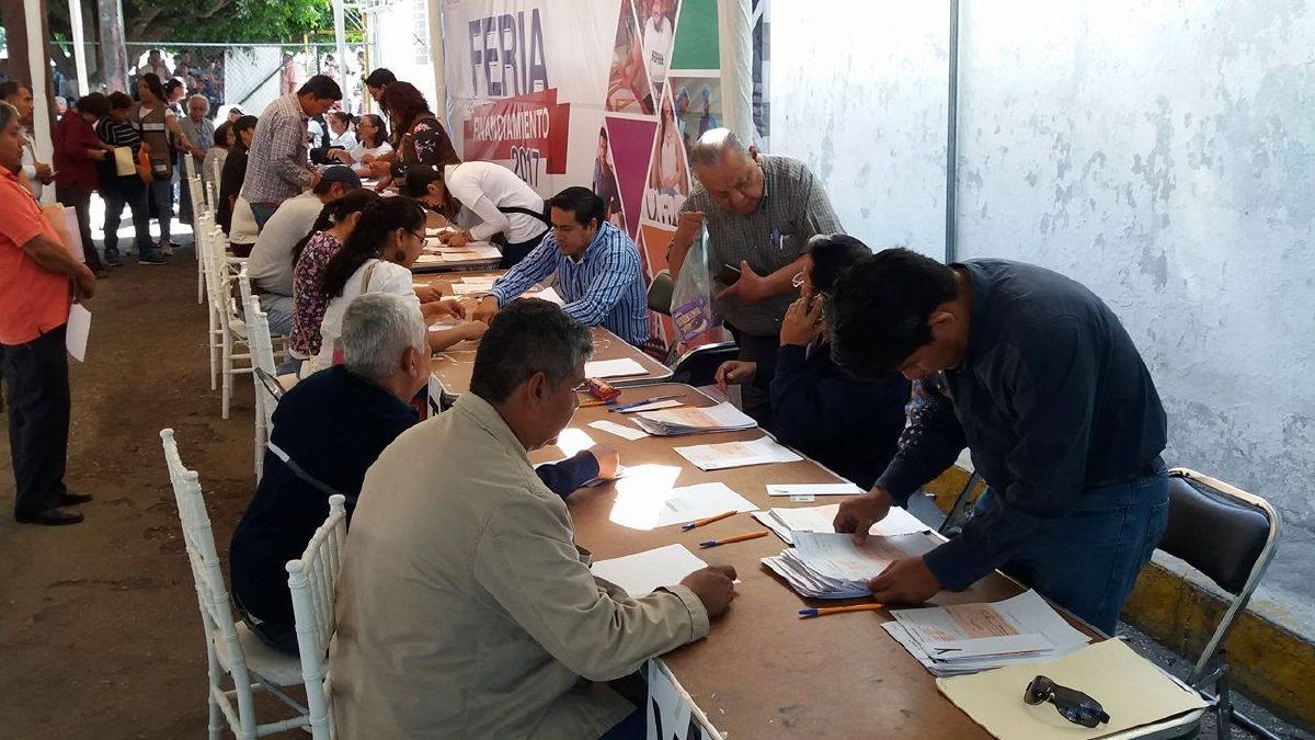 Inicia entrega de apoyos económicos a pequeños comerciantes de Cuautla