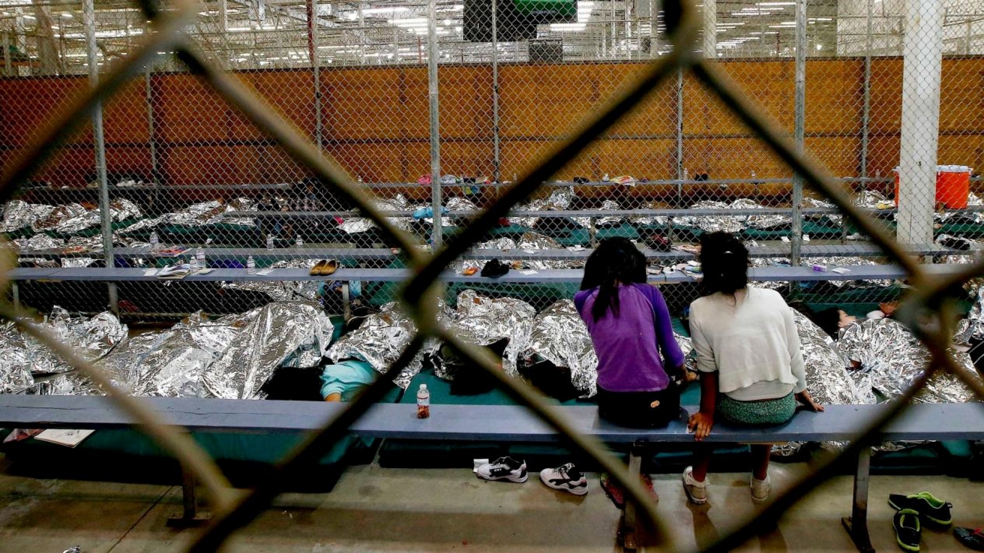Organización de DH demanda a centros de EU que dan psicotrópicos a niños migrantes