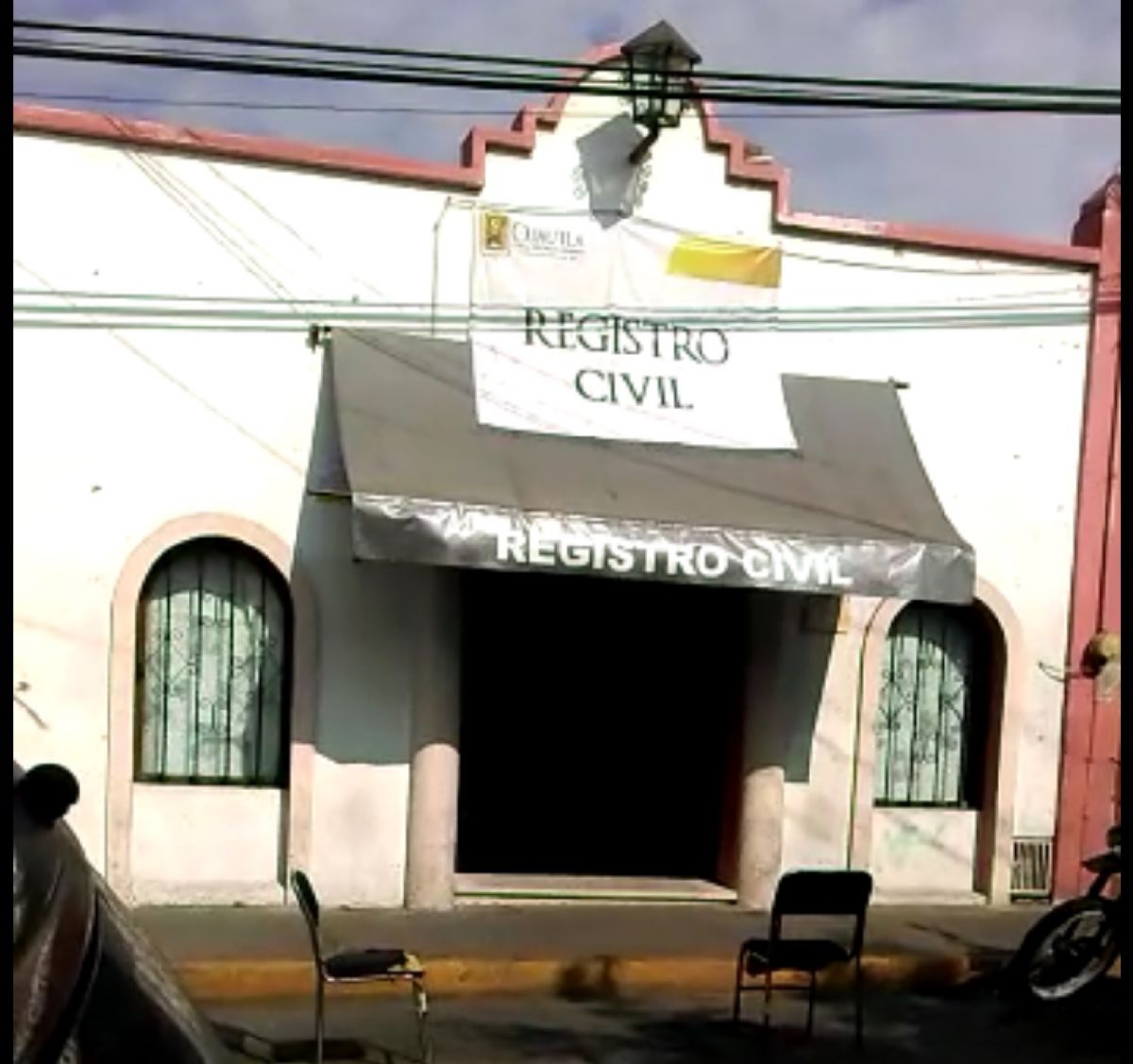 Cumple dos semanas el Registro Civil de Cuautla sin dar servicio