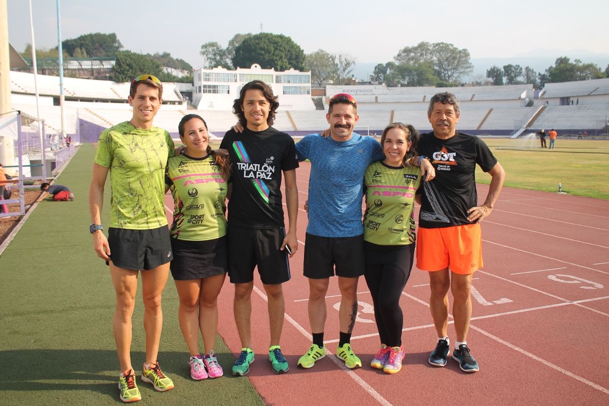 Rodrigo González entrena en Cuernavaca