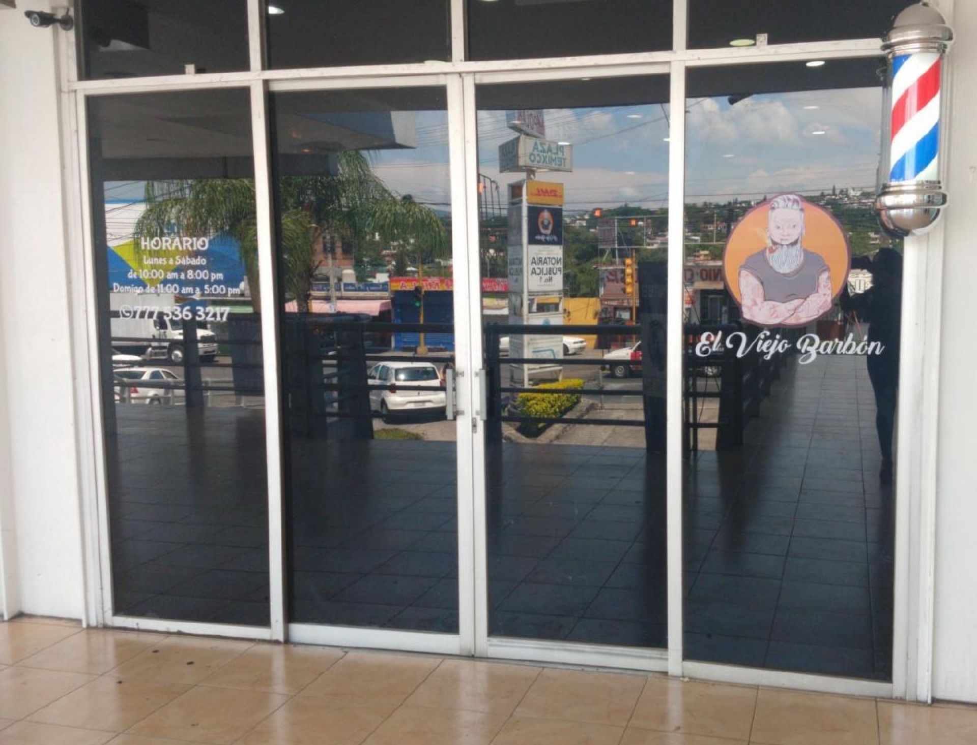 Busca recuperar a su clientela