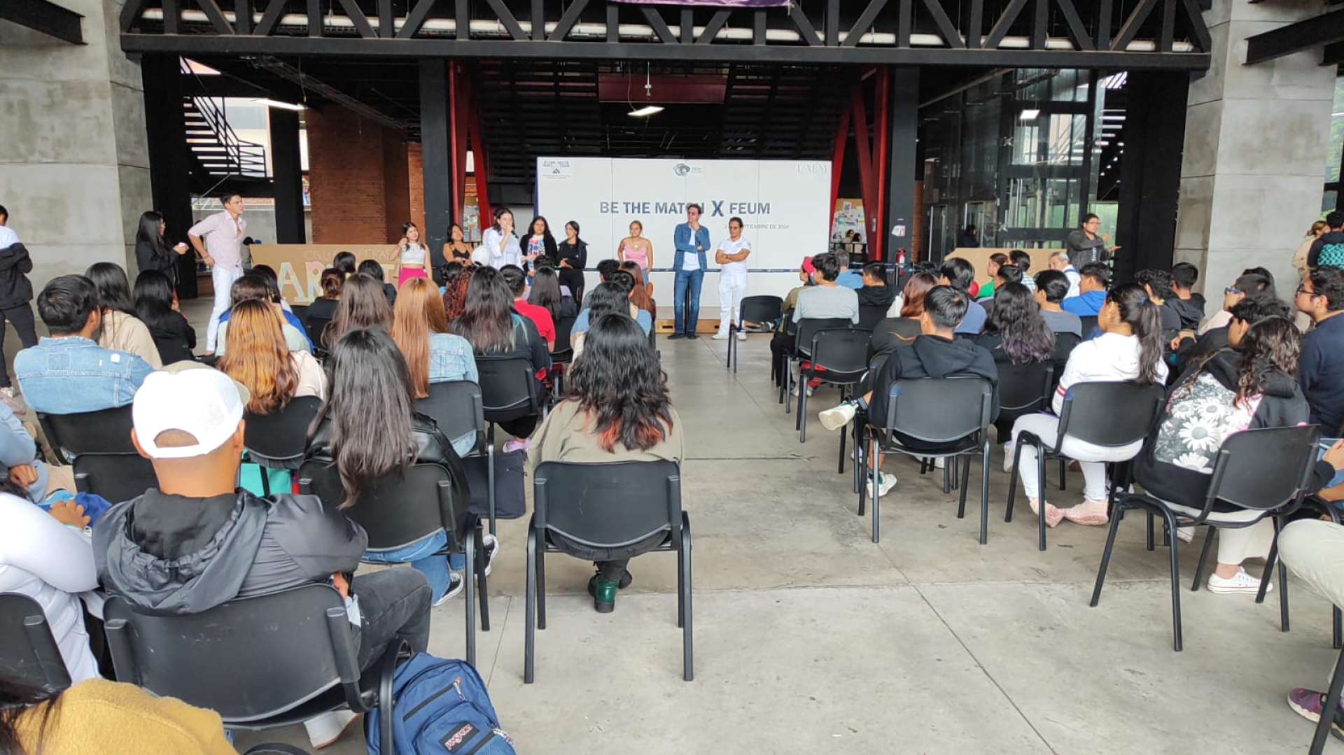 Da FEUM bienvenida a estudiantes de la facultad de Arquitectura de la UAEM