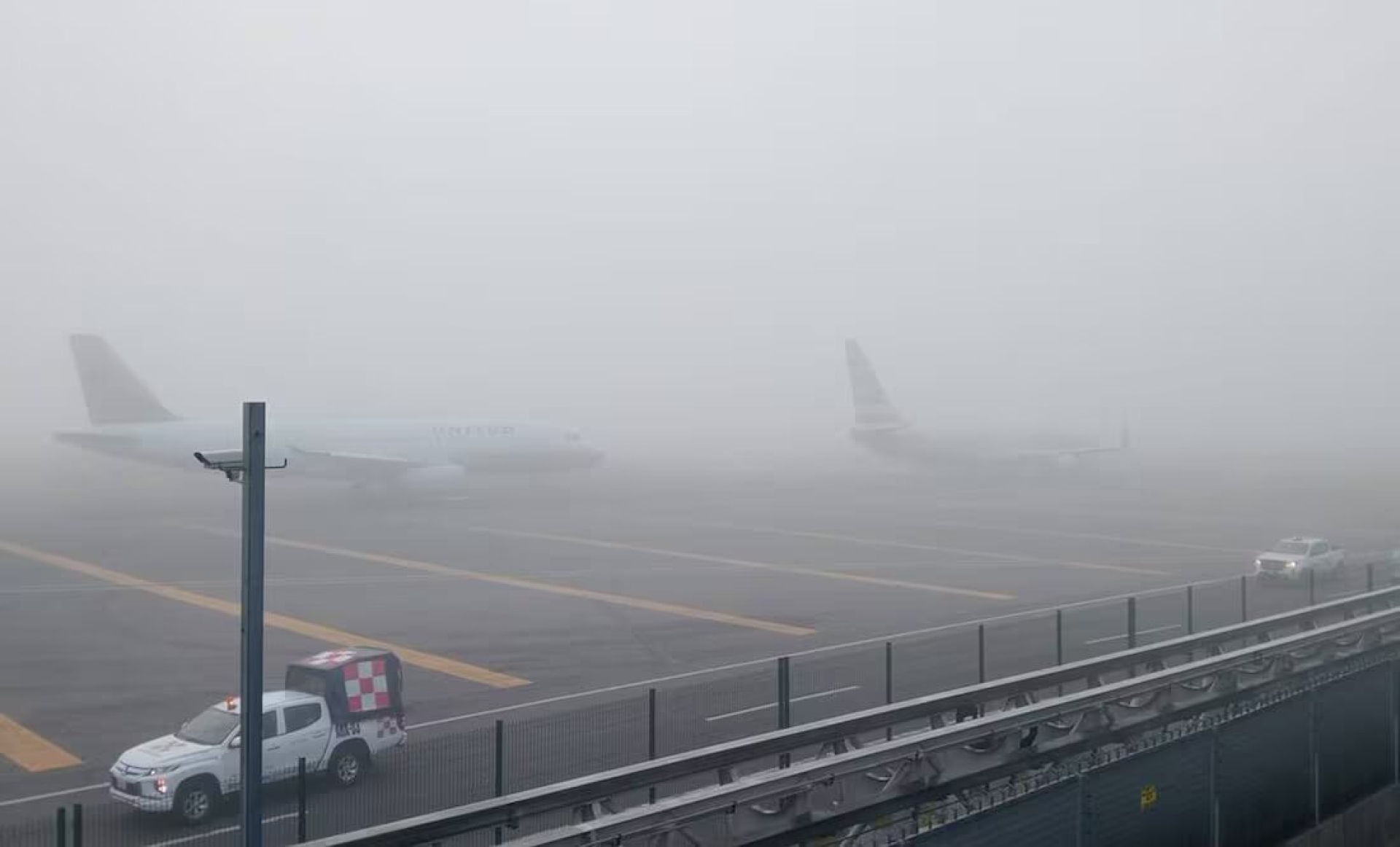 Banco de niebla provoca suspensión temporal de vuelos en AICM y AIFA